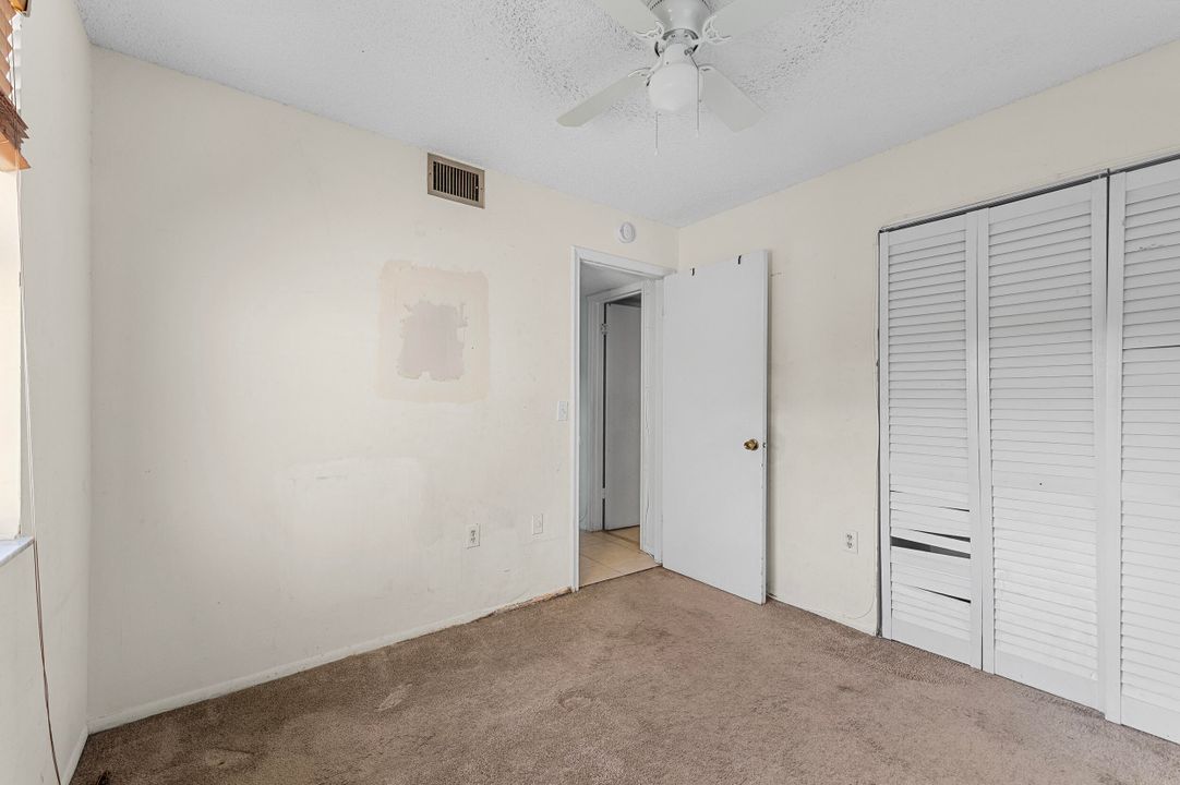 待售: $255,500 (2 贝兹, 2 浴室, 787 平方英尺)