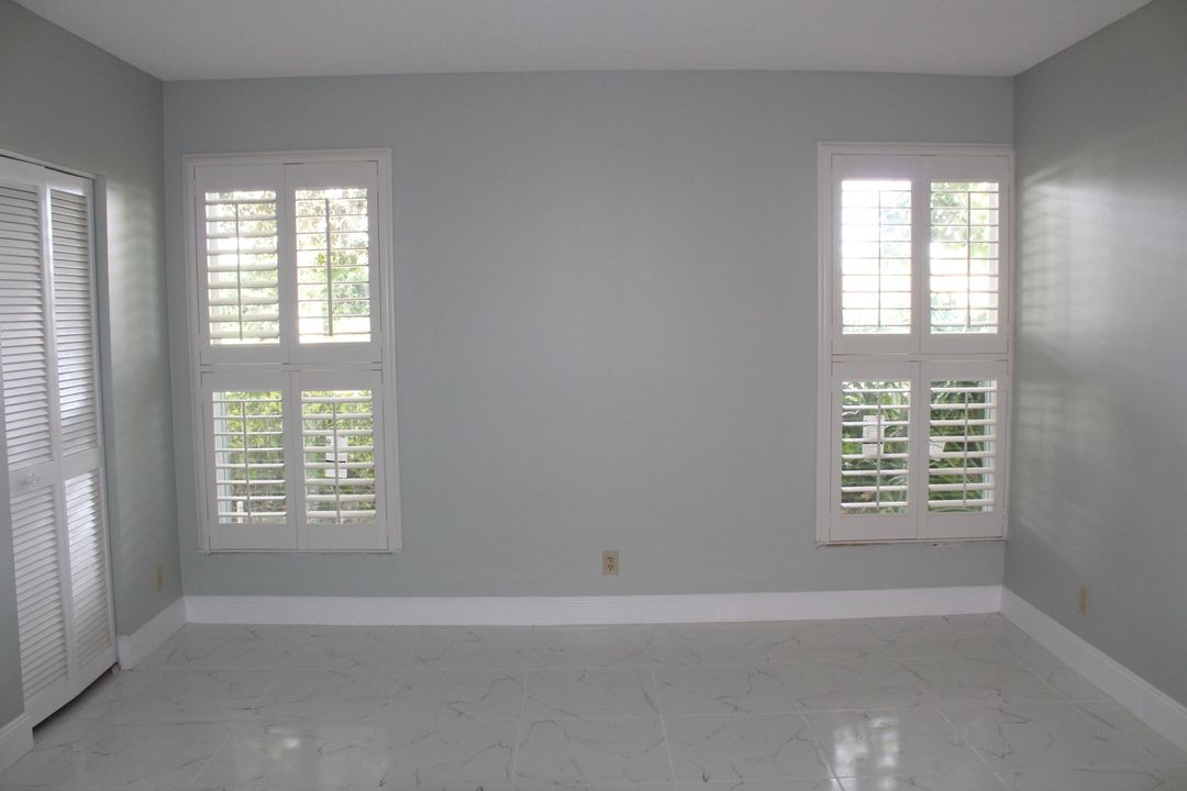 For Sale: $349,000 (2 beds, 0 baths, 1433 Square Feet)