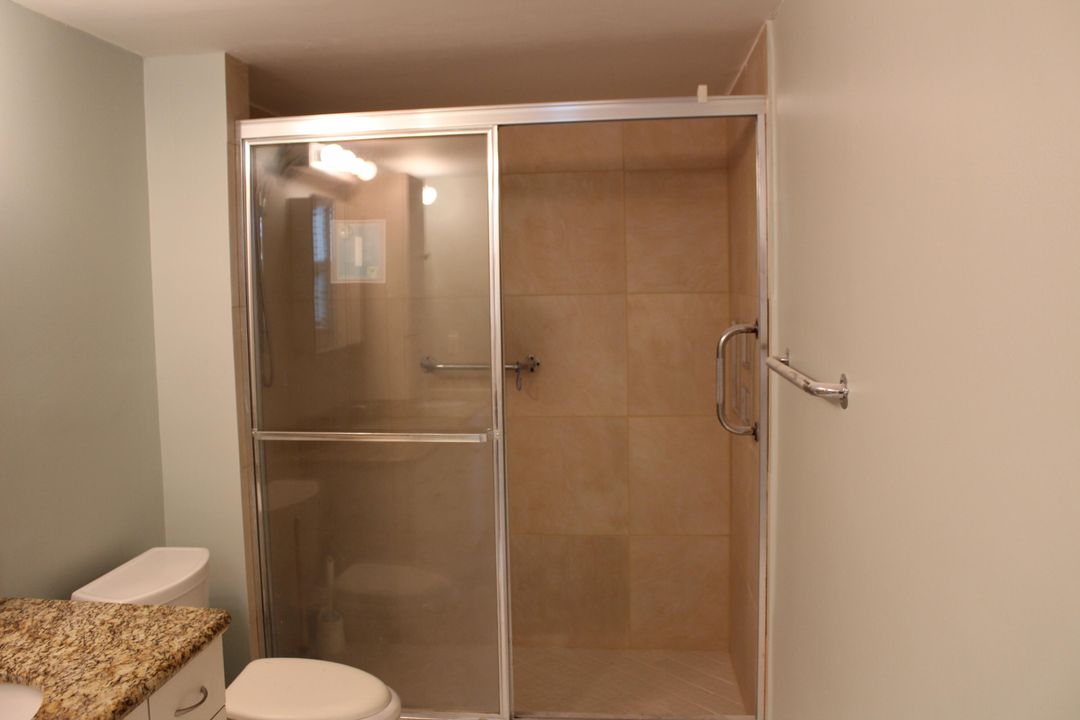 For Sale: $349,000 (2 beds, 0 baths, 1433 Square Feet)