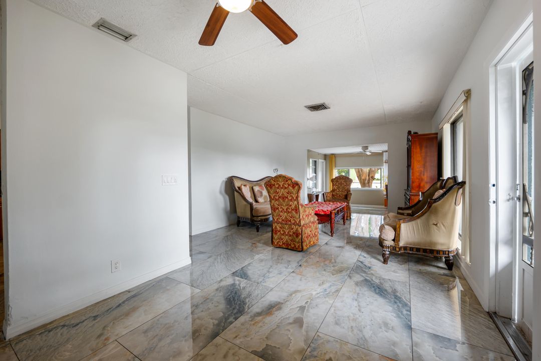 For Sale: $529,999 (3 beds, 2 baths, 1930 Square Feet)