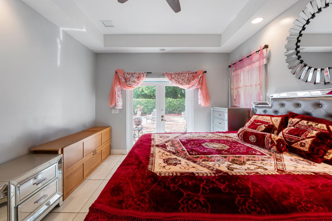 For Sale: $529,999 (3 beds, 2 baths, 1930 Square Feet)