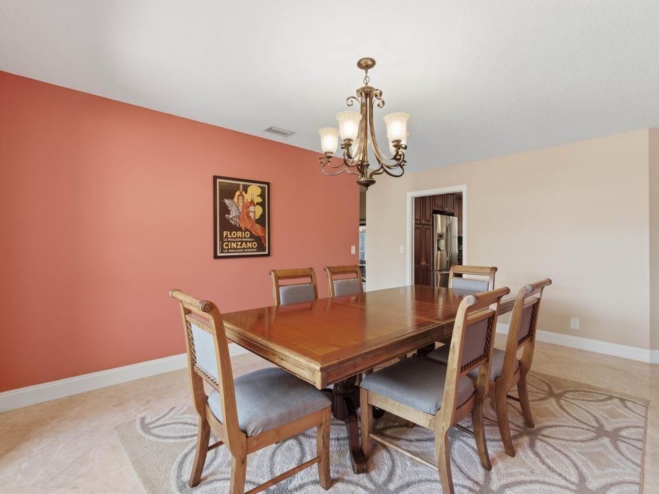 En Venta: $874,900 (5 camas, 3 baños, 2975 Pies cuadrados)