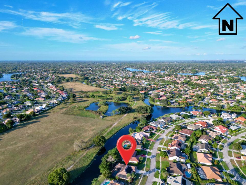 En Venta: $874,900 (5 camas, 3 baños, 2975 Pies cuadrados)