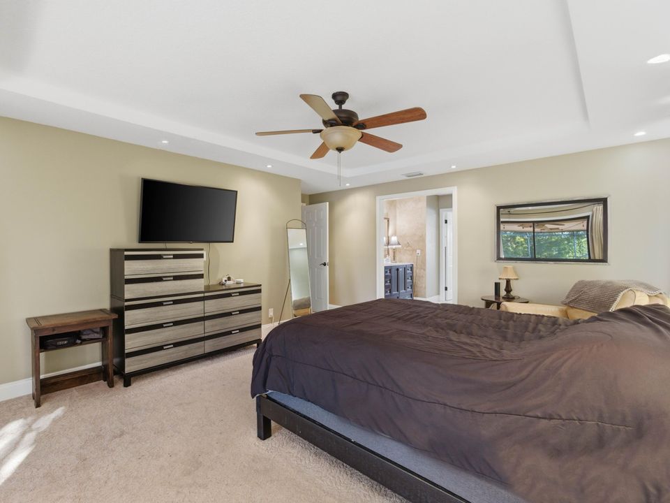 En Venta: $874,900 (5 camas, 3 baños, 2975 Pies cuadrados)