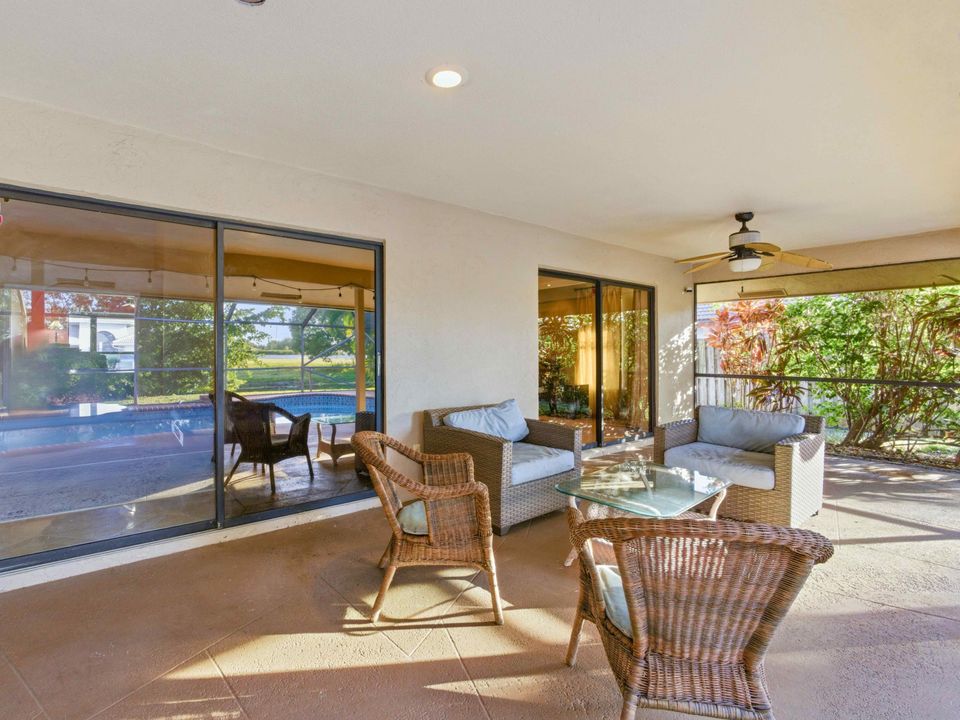 En Venta: $874,900 (5 camas, 3 baños, 2975 Pies cuadrados)