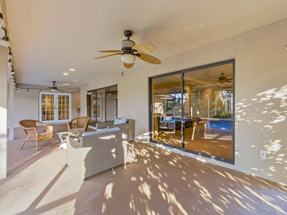 En Venta: $874,900 (5 camas, 3 baños, 2975 Pies cuadrados)