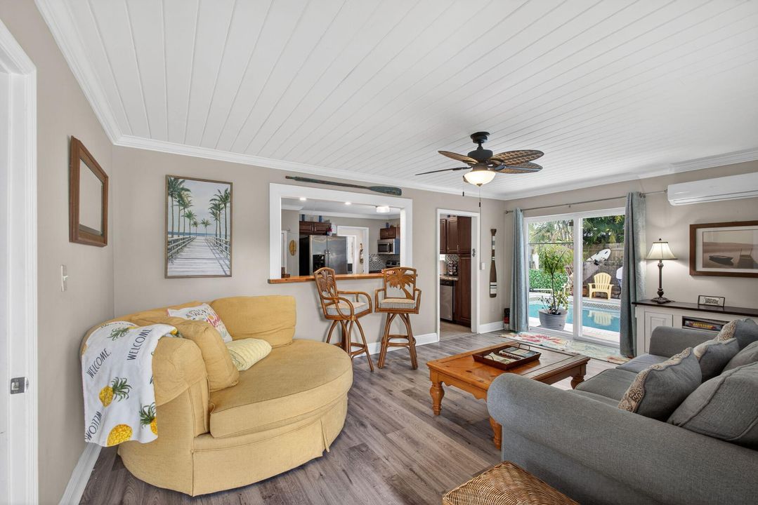 待售: $549,900 (3 贝兹, 2 浴室, 1324 平方英尺)