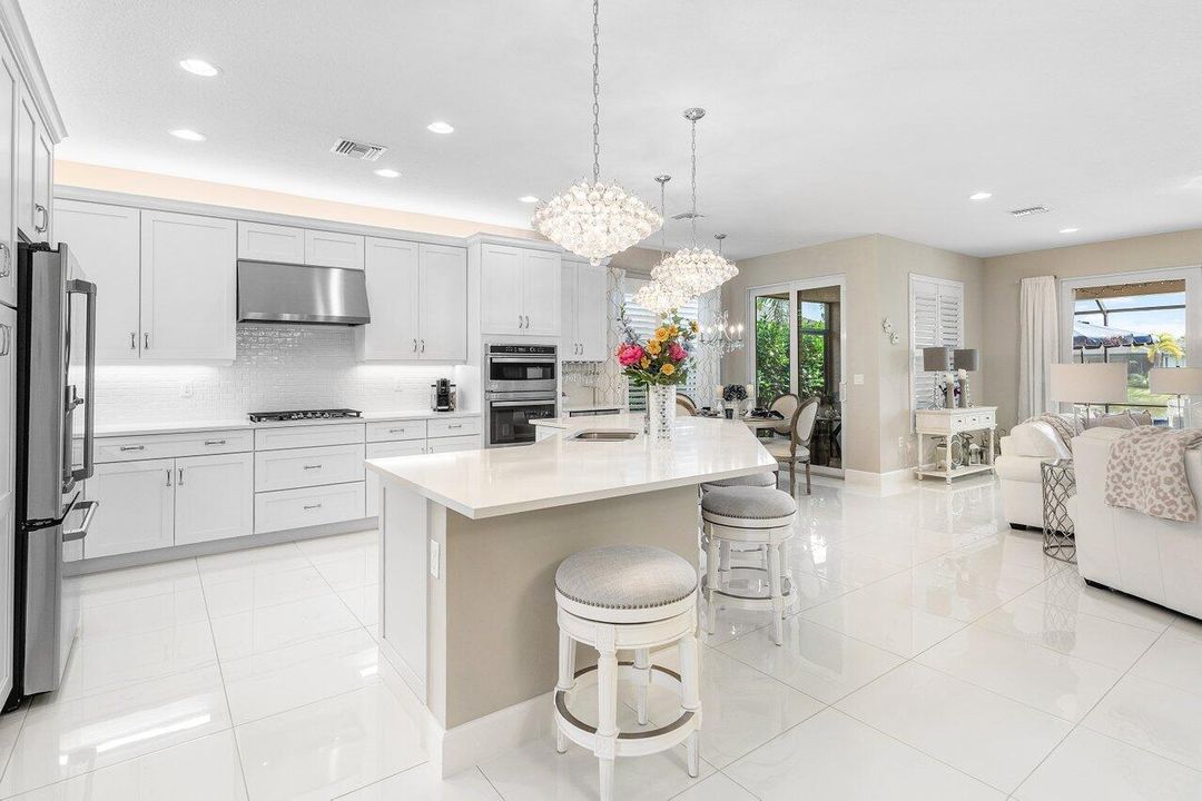 For Sale: $949,100 (4 beds, 3 baths, 2358 Square Feet)