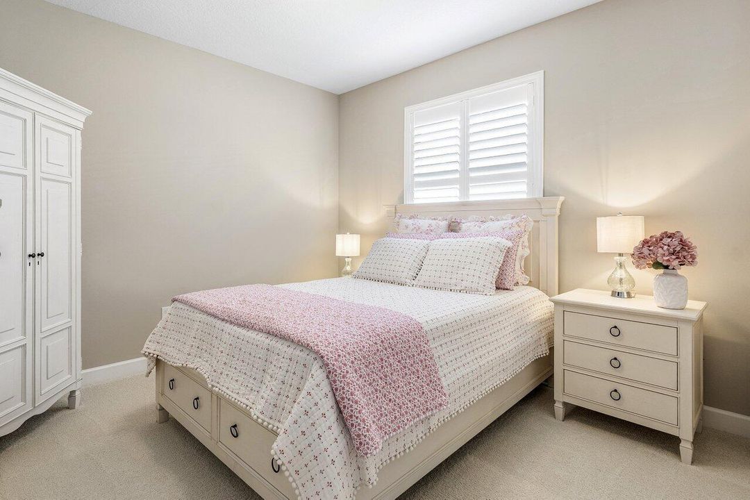 For Sale: $949,100 (4 beds, 3 baths, 2358 Square Feet)