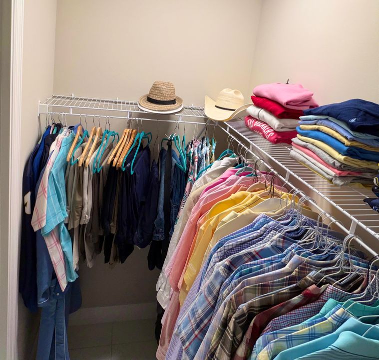 For Sale: $949,100 (4 beds, 3 baths, 2358 Square Feet)