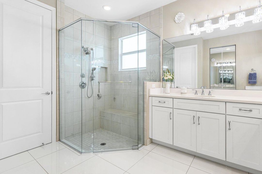 For Sale: $949,100 (4 beds, 3 baths, 2358 Square Feet)