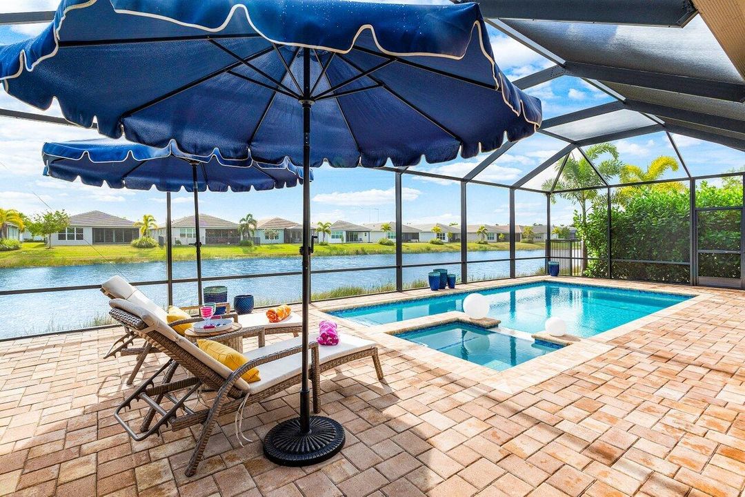 For Sale: $949,100 (4 beds, 3 baths, 2358 Square Feet)