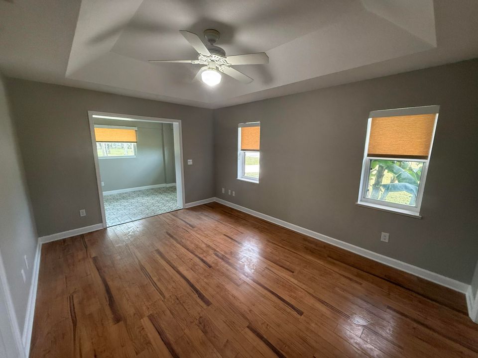 For Rent: $2,500 (6 beds, 4 baths, 3126 Square Feet)