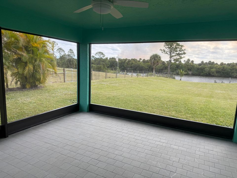 For Rent: $2,500 (6 beds, 4 baths, 3126 Square Feet)