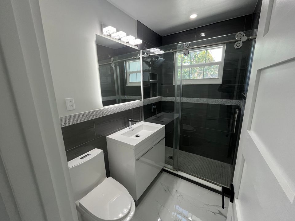 En Renta: $4,950 (2 camas, 2 baños, 1657 Pies cuadrados)