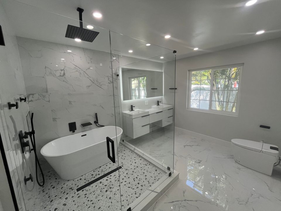 En Renta: $4,950 (2 camas, 2 baños, 1657 Pies cuadrados)