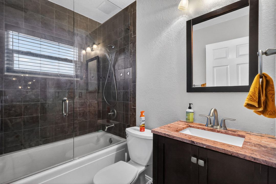 For Sale: $589,000 (3 beds, 2 baths, 1681 Square Feet)