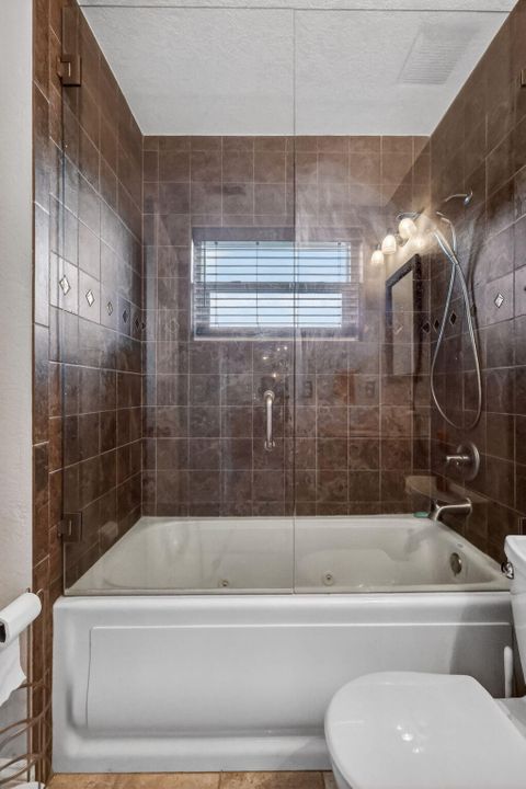 For Sale: $589,000 (3 beds, 2 baths, 1681 Square Feet)