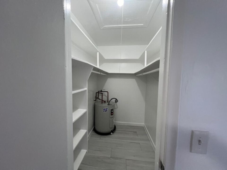 En Renta: $1,595 (1 camas, 1 baños, 700 Pies cuadrados)