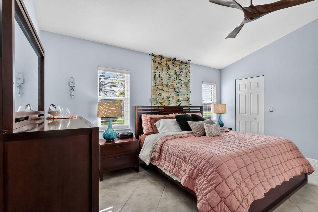 For Sale: $589,000 (3 beds, 2 baths, 1681 Square Feet)