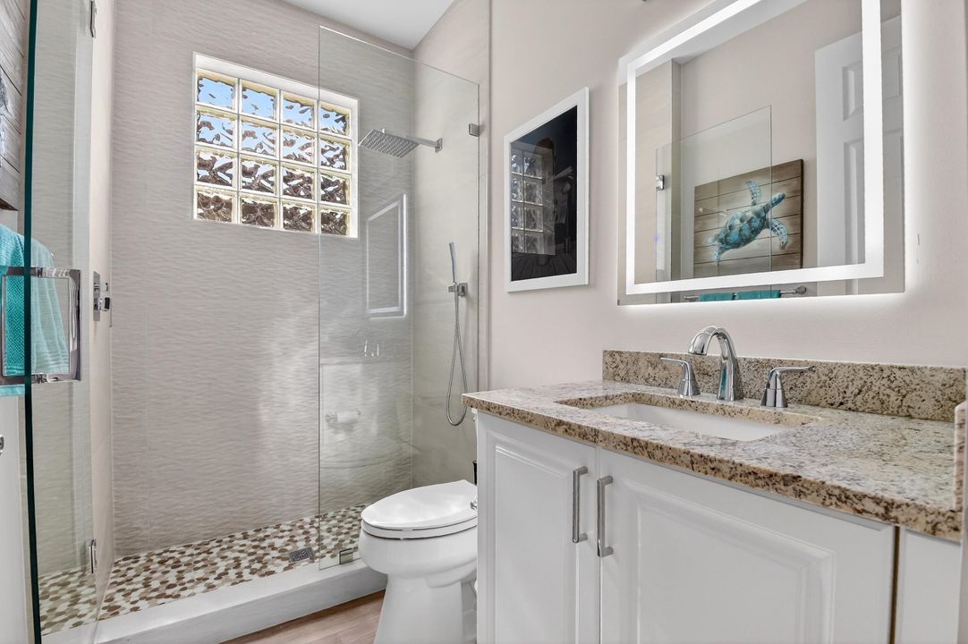 En Venta: $699,000 (4 camas, 2 baños, 2285 Pies cuadrados)