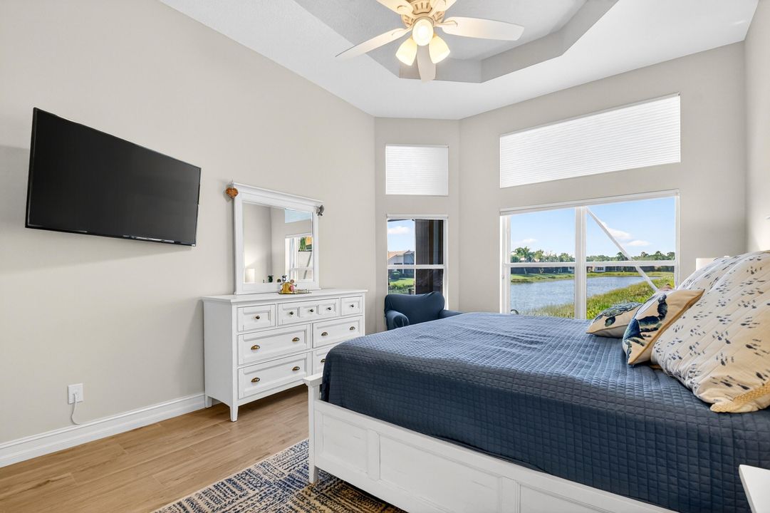 En Venta: $699,000 (4 camas, 2 baños, 2285 Pies cuadrados)