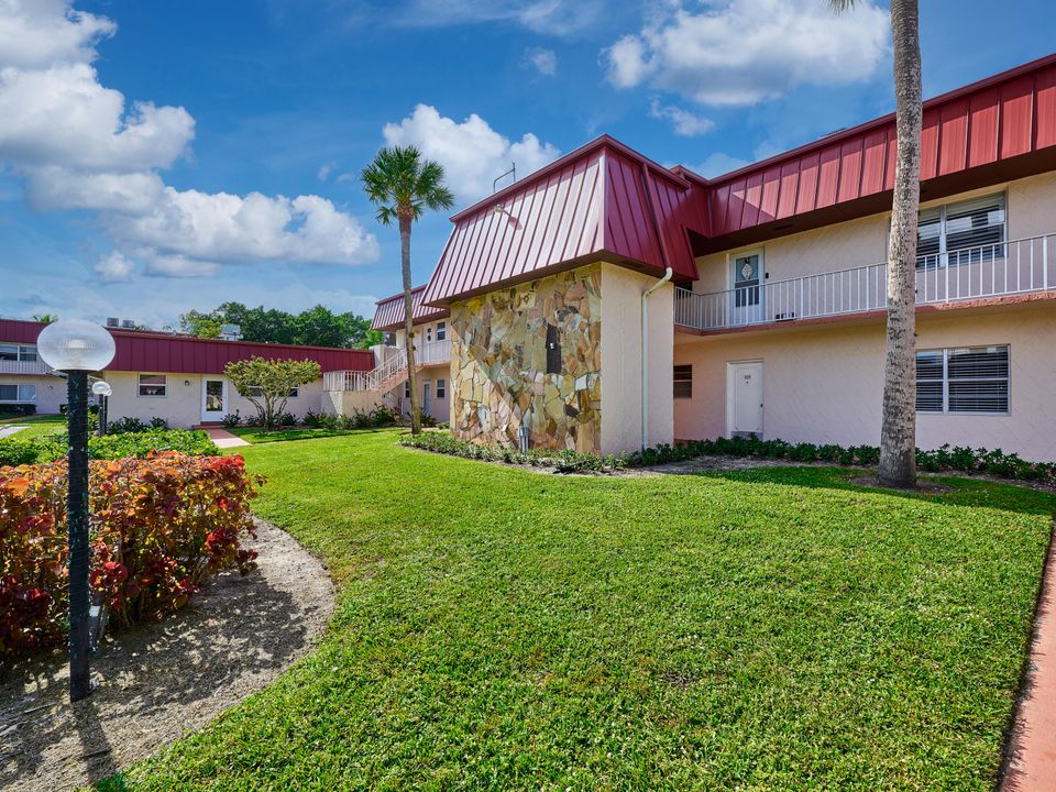 En Venta: $143,000 (2 camas, 2 baños, 1088 Pies cuadrados)