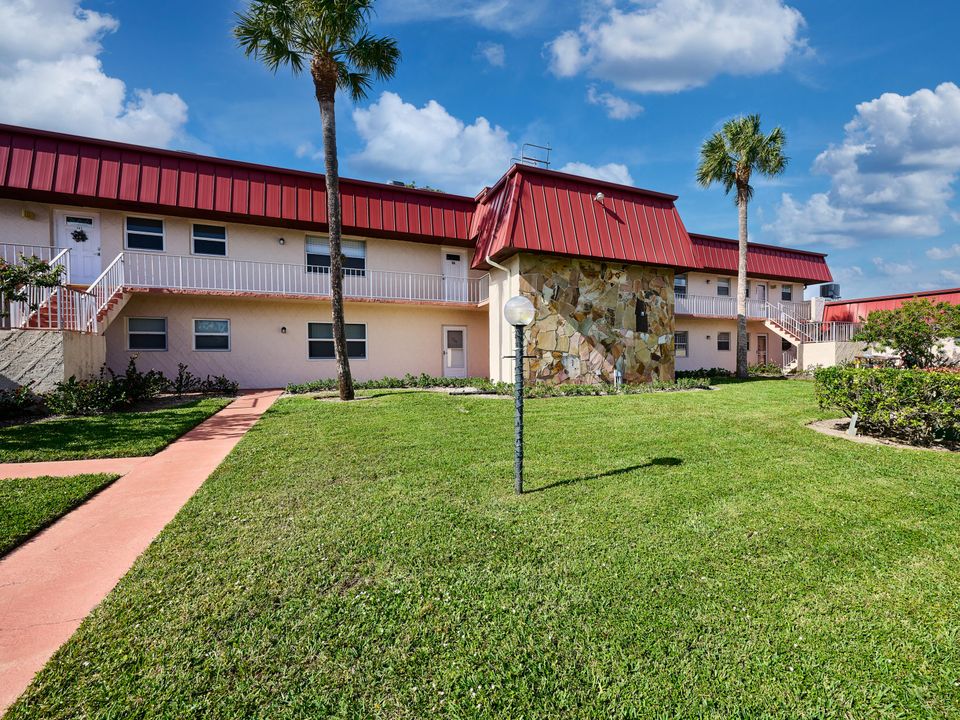 En Venta: $143,000 (2 camas, 2 baños, 1088 Pies cuadrados)