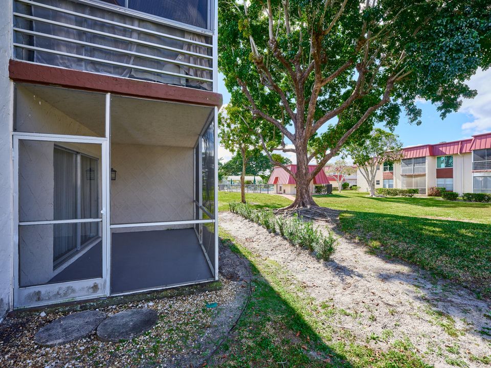 En Venta: $143,000 (2 camas, 2 baños, 1088 Pies cuadrados)