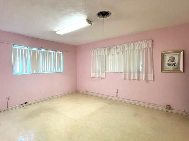 待售: $349,000 (3 贝兹, 2 浴室, 2244 平方英尺)