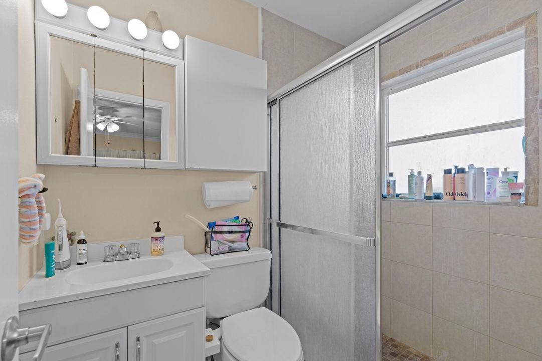 На продажу: $675,000 (0 спален, 0 ванн, 1930 Квадратных фут)