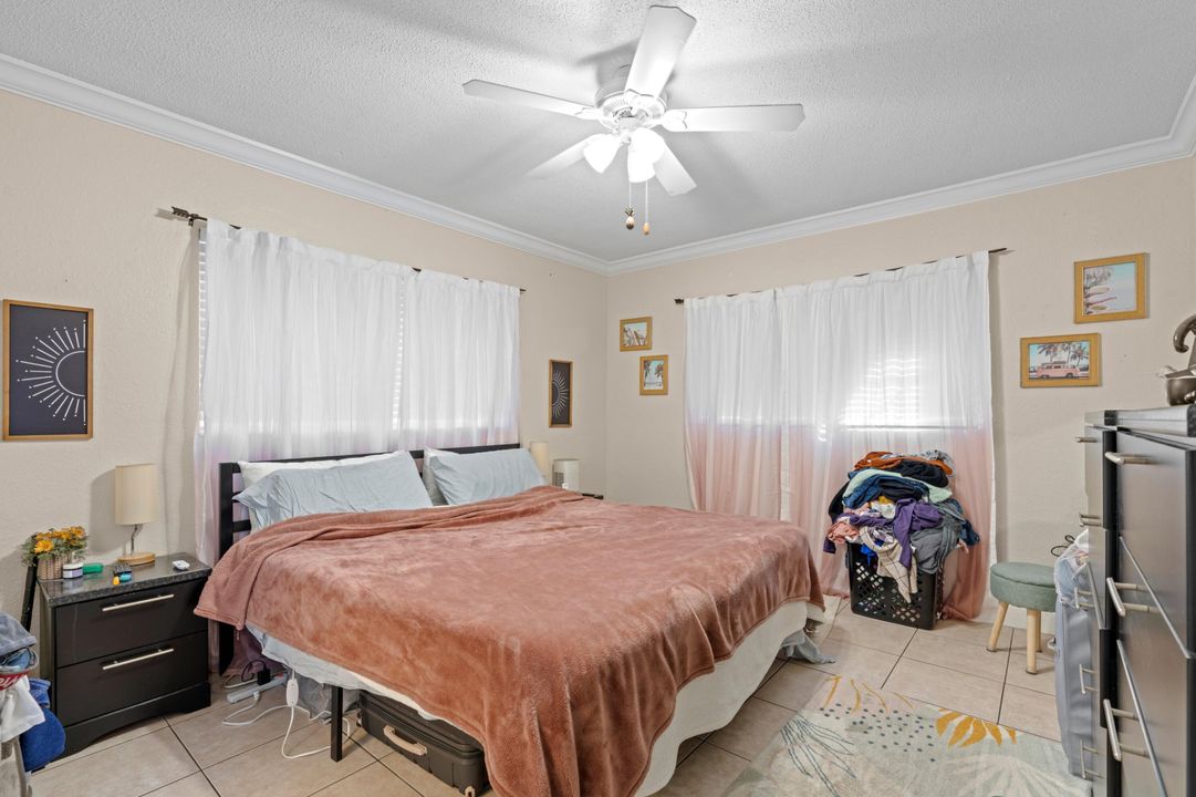 На продажу: $675,000 (0 спален, 0 ванн, 1930 Квадратных фут)