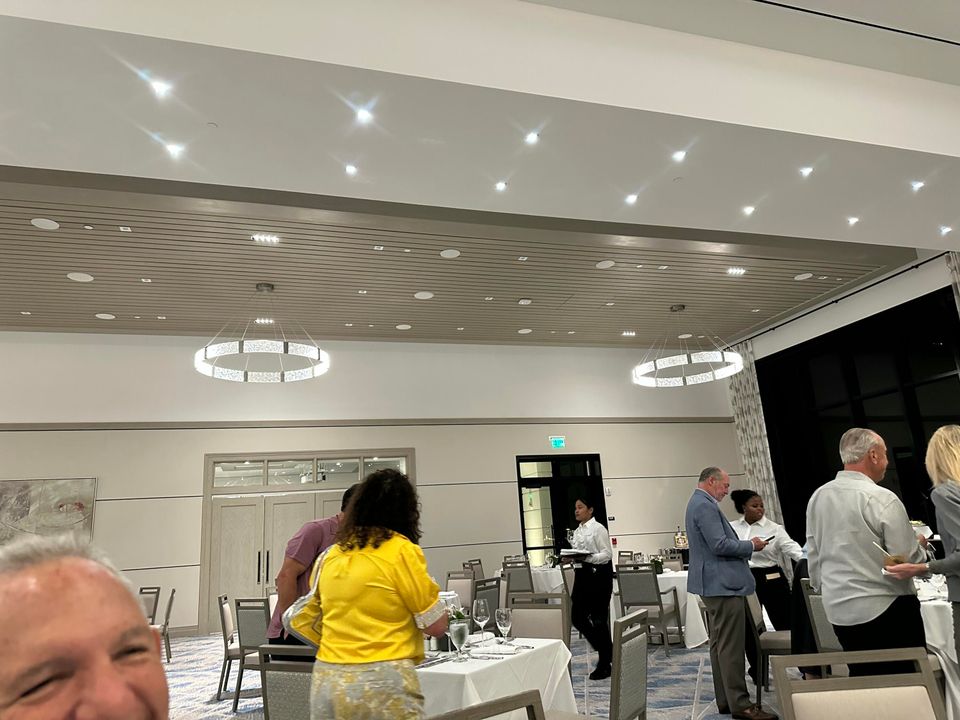 En Venta: $4,300,000 (5 camas, 6 baños, 4489 Pies cuadrados)