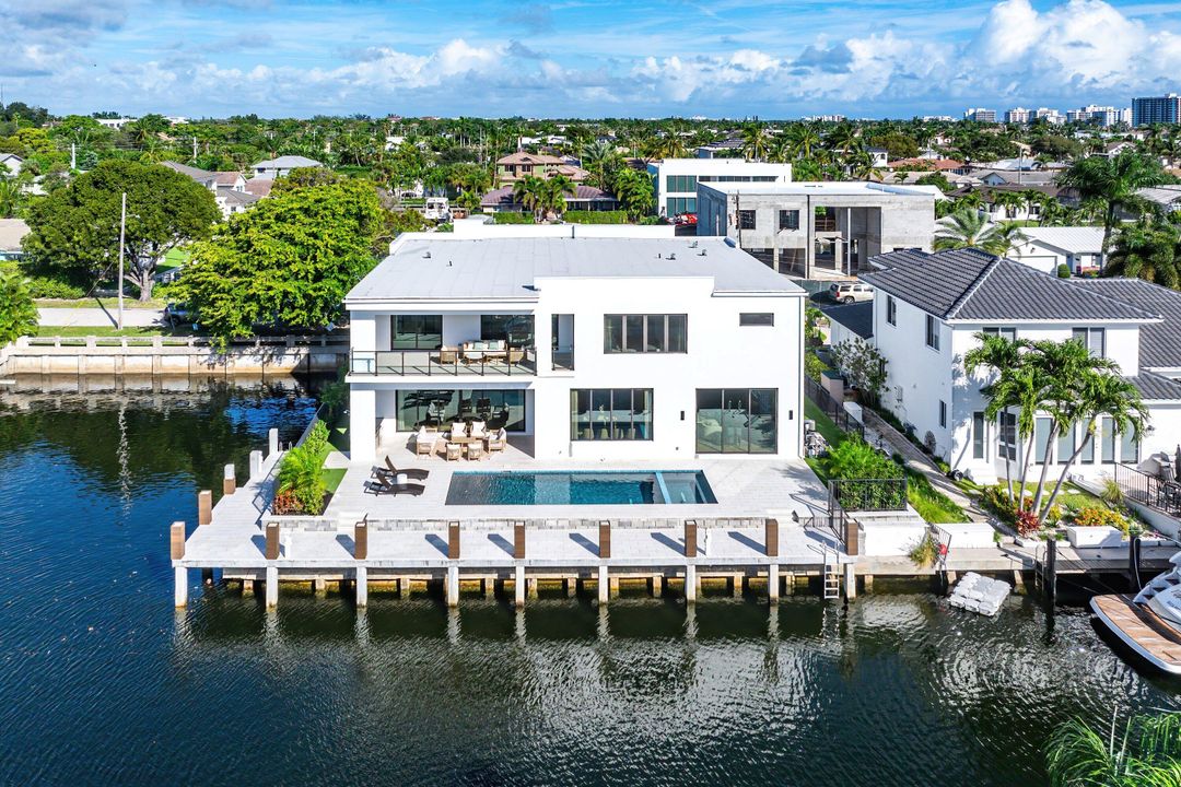 待售: $6,499,000 (5 贝兹, 6 浴室, 5166 平方英尺)