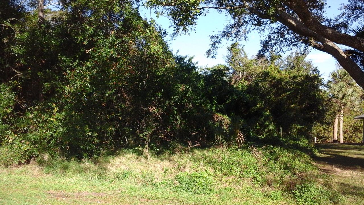 待售: $95,000 (0 贝兹, 0 浴室, 0 平方英尺)