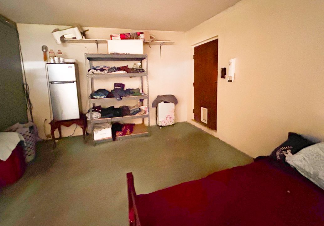 На продажу: $219,995 (3 спален, 2 ванн, 1830 Квадратных фут)