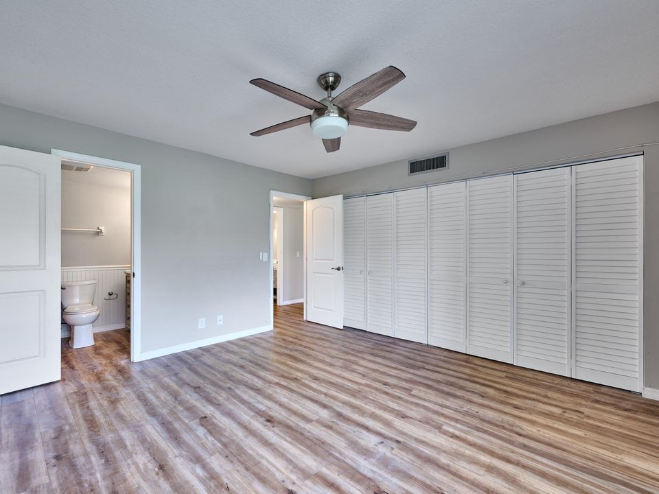 En Venta: $143,000 (2 camas, 2 baños, 1088 Pies cuadrados)