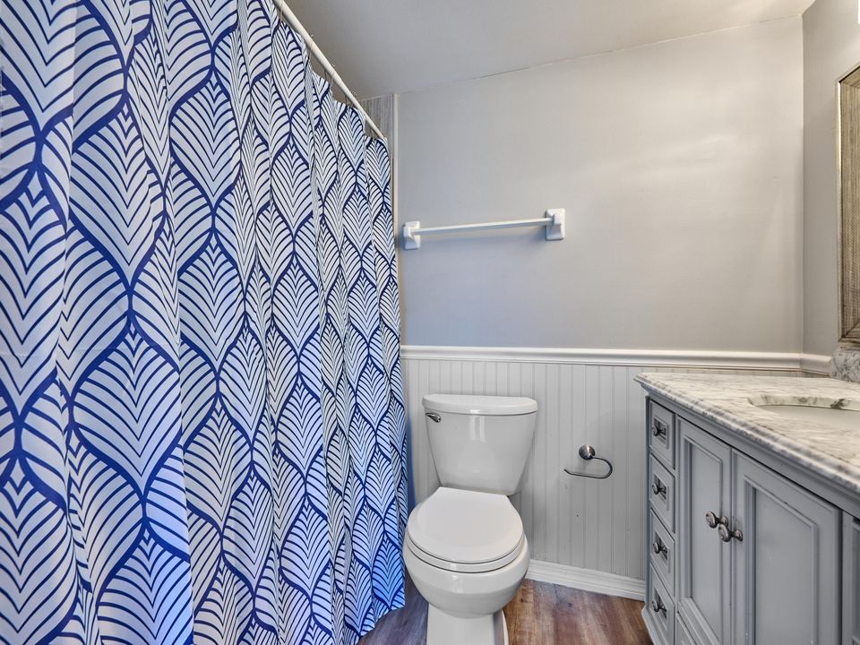 En Venta: $143,000 (2 camas, 2 baños, 1088 Pies cuadrados)