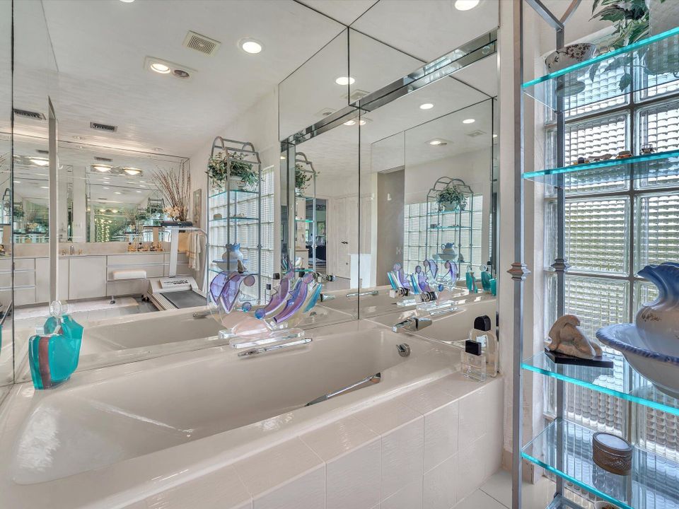 待售: $625,000 (3 贝兹, 2 浴室, 3318 平方英尺)