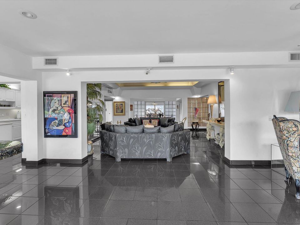 待售: $625,000 (3 贝兹, 2 浴室, 3318 平方英尺)