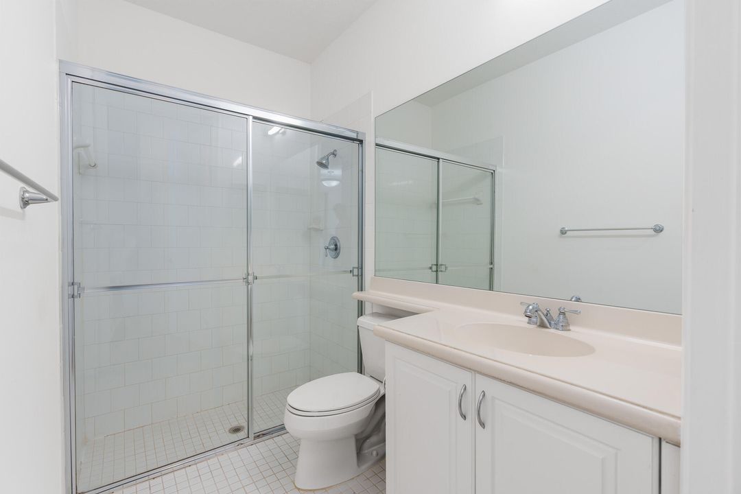 For Sale: $587,000 (3 beds, 3 baths, 1957 Square Feet)