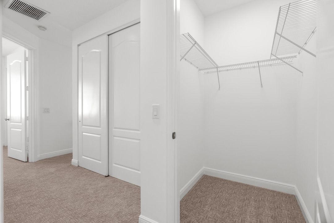 For Sale: $587,000 (3 beds, 3 baths, 1957 Square Feet)