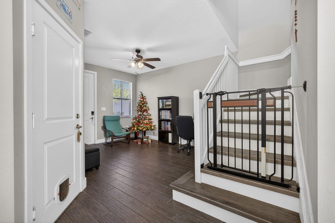 En Venta: $470,000 (3 camas, 2 baños, 1635 Pies cuadrados)