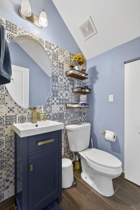 En Venta: $470,000 (3 camas, 2 baños, 1635 Pies cuadrados)