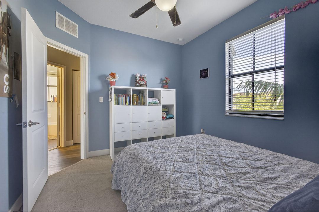 En Venta: $470,000 (3 camas, 2 baños, 1635 Pies cuadrados)