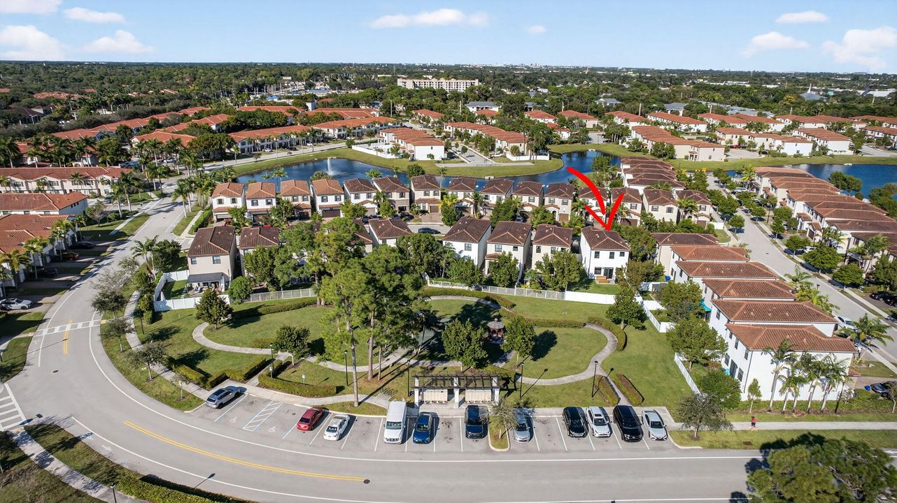 En Venta: $470,000 (3 camas, 2 baños, 1635 Pies cuadrados)