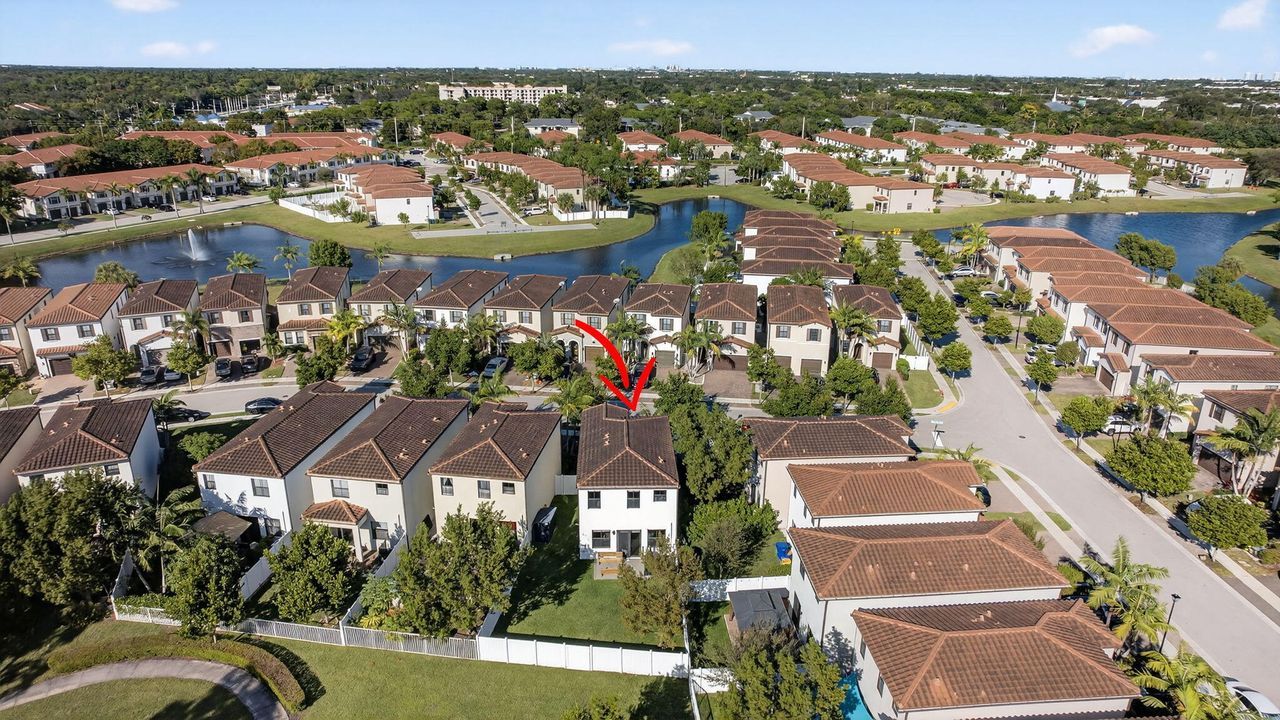 En Venta: $470,000 (3 camas, 2 baños, 1635 Pies cuadrados)