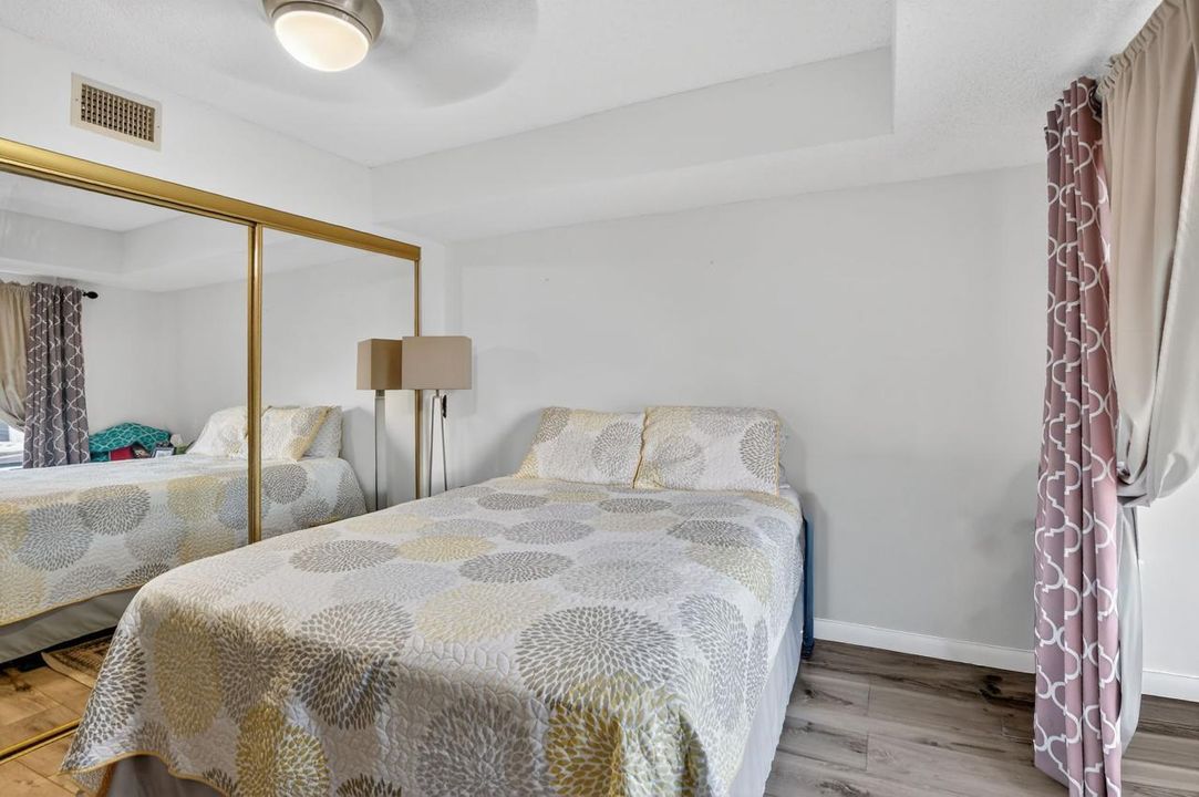 For Sale: $430,000 (3 beds, 2 baths, 1598 Square Feet)