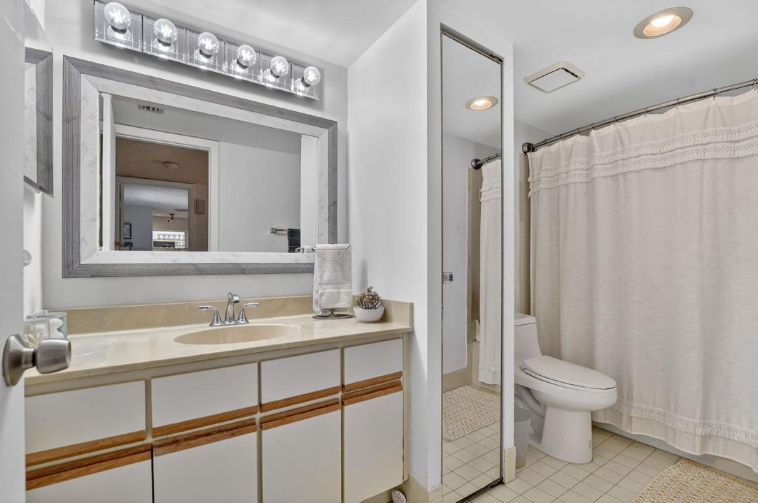 For Sale: $430,000 (3 beds, 2 baths, 1598 Square Feet)