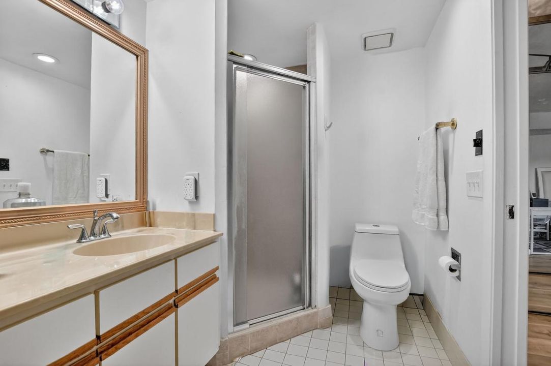 For Sale: $430,000 (3 beds, 2 baths, 1598 Square Feet)